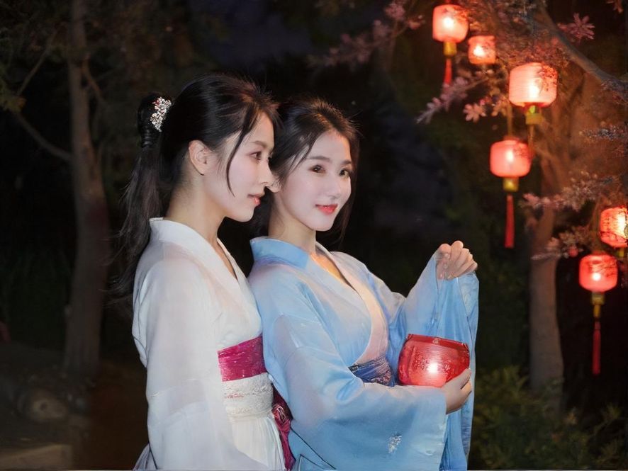 广佛桑拿会所夜场大厅炫彩灯光俯瞰图